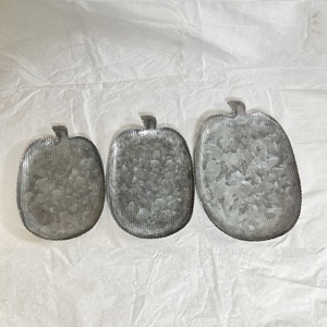 Bandeja de aluminio para servir frutas, forma redondeada chapada en oro con borde de filete de caballo y bandeja para servir chocolates con asa - Product Image 5