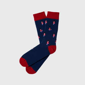 Chaussettes pour femmes en coton jacquard de haute qualité, respirantes, motif de dessin animé, longueur mi-mollet, usage quotidien, vente en gros - Product Image 1