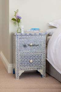 Mesita de noche con incrustaciones de hueso indio, mesita de noche hecha a mano para una decoración de dormitorio sofisticada y artística de Tradebyd - Product Image 4