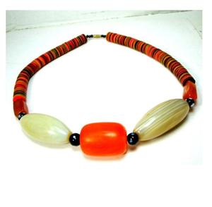 Collar de cuentas de resina redondas hechas a mano, modelo de patrón de piedras de resina, venta al por mayor india a granel, collar de madera de resina - Product Image 6