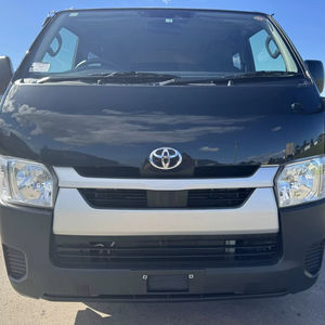 HIA-CE Van 2022 d'occasion, sièges en cuir, transmission automatique, transmission intégrale, régulateur de vitesse adaptatif, pneus R18, caméra 360°, toit ouvrant panoramique, LED - Product Image 1