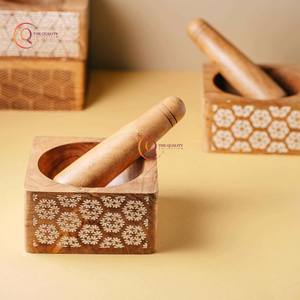 Mortier et pilon en bois meilleur broyeur de médecine à la main forme carrée couleur personnalisée dernière arrivée pilon et mortier bas prix - Product Image 6