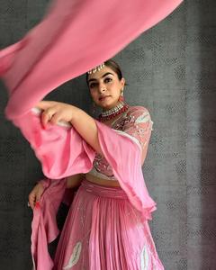 Dernier concepteur indien mariage Saree lourd exclusif Georgette Lehenga Choli avec broderie à la main pierre travail prix de gros - Product Image 5