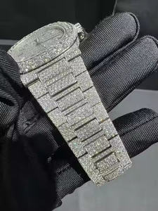 Montre en diamant Moissanite de qualité supérieure pour hommes Montre bling entièrement glacée avec bracelet en acier inoxydable et design Hip Hop de luxe - Product Image 2
