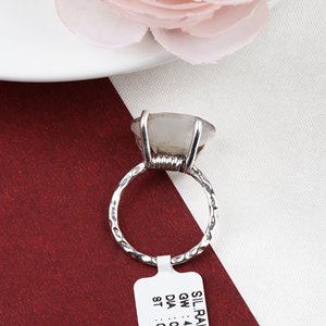 แหวนพลอยมูนสโตนสีรุ้งธรรมชาติสำหรับผู้หญิงแหวนเงินสเตอร์ลิง925ทำด้วยมือ - Product Image 2