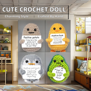Poupée en coton au crochet faite à la main, adorable et très prisée, en fil doux, cadeau idéal pour les amis et la famille - Product Image 2