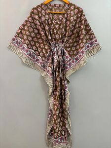 Jaipuri-Robe caftan en coton imprimé fait à la main, longueur au sol, vêtements de nuit de plage, robes décontractées, imprimé de blocs de fleurs naturelles - Product Image 3