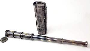 Fabricant de boîte en cuir de Spyglass de télescope antique nautique en laiton (Dollond's) décor de marin en verre d'espion tenu dans la main - Product Image 3