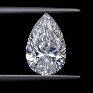 Diamant de laboratoire certifié IGI, taille poire, 1,5 carat, conçu pour des créations de bijoux élégants et personnalisés - Product Image 2