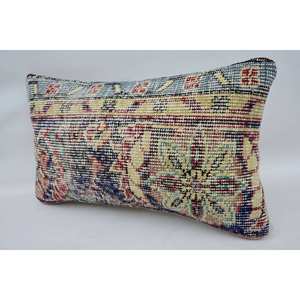 Coussin de Bohème Multicolore en Laine Kantha 12x20 Tissé avec un Imprimé Floral Brodé Vintage Coussin Décoratif Floral - Product Image 3