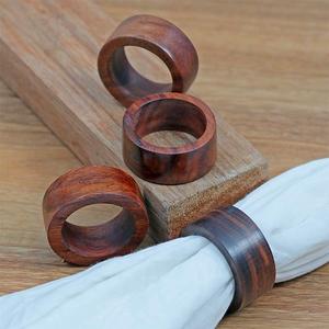 Rond de serviette décoratif en bois naturel tendance pour la décoration de table de mariage et de fête, fabriqué à la main en noyer indien, personnalisé - Product Image 5