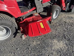 MASSEY FERGUSON GC1725M 24.5HP Subcompact Wheel Tractor 4WD Gear Drive Loader Remote Monitoring Durable Tractor - Product Image 6