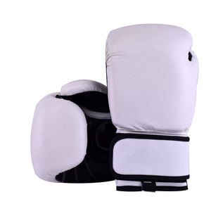 Venta caliente entrenamiento profesional MMA y boxeo guantes sin dedos cuero personalizado de alta calidad para deportes - Product Image 2