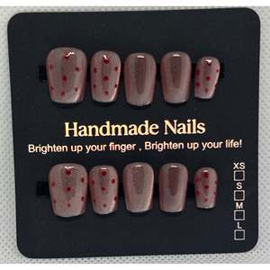Unghie artificiali con piccoli pois - Product Image 1