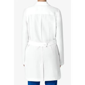 เสื้อกาวน์แพทย์คุณภาพพรีเมียมสำหรับทุกเพศ-ปรับแต่งสีและโลโก้ได้ ผ้า Worsted น้ำหนักเบา สวมใส่สบาย บริการ OEM - Product Image 6