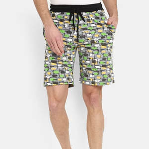 Pantalones cortos casuales Textura duradera para la comodidad durante todo el día Pantalones cortos casuales de color personalizado con construcción ligera y detalles limpios - Product Image 1