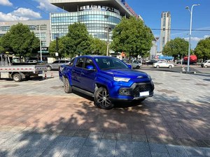 Pick-up commercial 2023 7 2.0T JX4D 20A6L Automatique 2RM Confort Axe court Norme nationale VI Sans accident et prêt à être expédié - Product Image 3