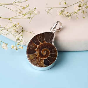 Pendentif en argent sterling 925 pendentif ammonite pierre précieuse plaqué argent pendentif à la mode pour cadeau de mariage ou fêtes pour unisexe. - Product Image 6