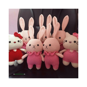 VENTE EN GROS À BAS PRIX POUPÉE EN LAINE AU CROCHET FAIT MAIN POUPÉE EN PELUCHE AVEC BELLE ROBE EN LAINE POUR CADEAU D'ANNIVERSAIRE - Product Image 3