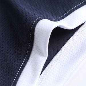 Uniforme de baloncesto de calidad superior Color personalizado Nuevo diseño Mejor material Hecho Uniforme de baloncesto - Product Image 5