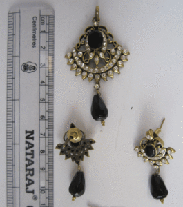 Pendientes de Cristal, Conjunto de Joyería de Metal - Product Image 1