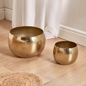 Jardinières élégantes en métal conçues pour créer des affichages de plantes minimalistes modernes dans les appartements urbains au prix de gros - Product Image 1