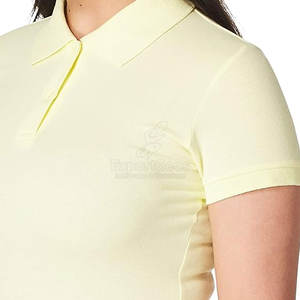 Polo de haute qualité avec tissu lisse et couture soignée Polo à la mode avec patte de boutonnage et aspect simple et propre - Product Image 3