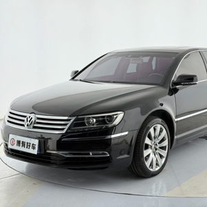 Volkswagen Phaeton 4.2L <span class=keywords><strong>V8</strong></span> berline de luxe d'occasion 2012, suspension pneumatique, portes à fermeture assistée, climatisation 4 zones, voiture de luxe discrète ultime - Product Image 1