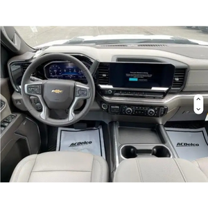 Camioneta <span class=keywords><strong>Ford</strong></span> F-350 Doble Cabina 2024 Usada con Título Limpio, Gasolina, Volante a la Izquierda, Vehículo Todoterreno de Lujo - Product Image 2