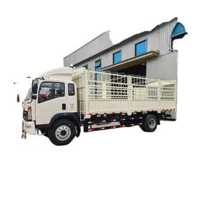 Camión de Carga Usado SINOTRUCK de Servicio Mediano con Chasis 4x2 y Barandas, Capacidad de Carga de 21-30T, Emisión Euro 4, Transmisión Automática, Diésel - Product Image 3