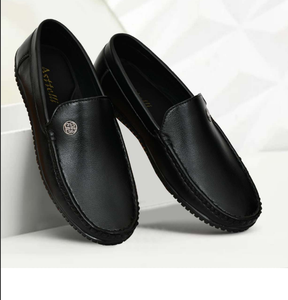 Chaussures habillées classiques pour hommes, confortables, pour le bureau et les affaires, avec un look en cuir élégant - Product Image 3