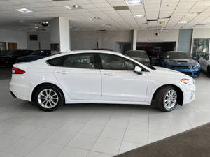Ford Fusion 2020 en Perfectas Condiciones - Product Image 4