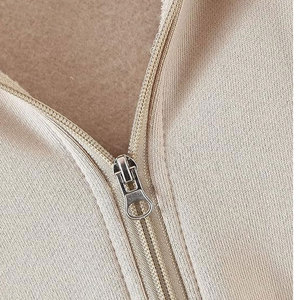 Sudadera con Capucha de Invierno para Mujer, Transpirable, de Poliéster/Algodón, Colores Personalizados, Venta al por Mayor, Cierre de Cremallera Frontal, Logotipo, Capucha Alta - Product Image 3