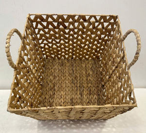 ตะกร้าเก็บของทรงสี่เหลี่ยมทำจากผักตบชวา หรูหรา เป็นมิตรกับสิ่งแวดล้อม ใช้ได้หลากหลาย - Product Image 2