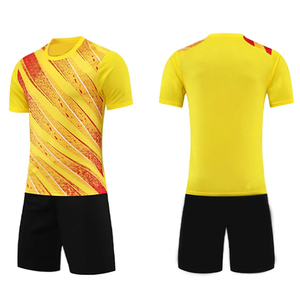 Maillots et uniformes de football respirants à manches courtes les plus vendus – Tenues de sport de football multicolores à transfert thermique - Product Image 1