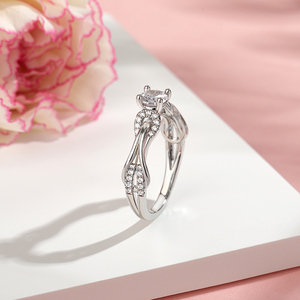 แหวนหมั้น Jeulia Knot Infinity ทรงกลม เงินสเตอร์ลิงชุบโรเดียมและโรสโกลด์ ประดับด้วยอินเลย์สุดหรู - Product Image 6