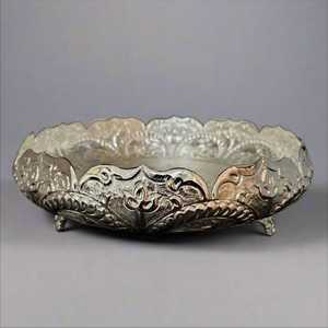 Cuenco Urli perseguido con patas fundidas para vajilla de mesa y Hotel en casa, cuencos para servir frutas con forma personalizada chapada en plata - Product Image 1