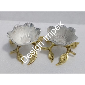 ชามผลไม้ลายดอกไม้ ตกแต่งสไตล์โมเดิร์น ชามใส่ช็อกโกแลตหรูหรา ชามใส่กลีบกุหลาบหรูหรา ชามและจานสีเงิน ของตกแต่งวันอีด - Product Image 6