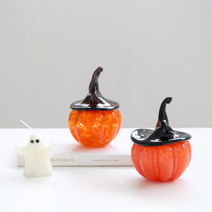 Adorno de mesa de calabaza de vidrio sódico soplado a mano Bixuan para Halloween, naranja y negro, con sombrero de bruja y lazo, para fiesta de cosecha otoñal - Product Image 1