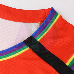 Uniforme de Baloncesto Hecho en Fábrica, Número y Nombre Personalizados, Tallas Grandes Disponibles, Varios Colores, 100% Poliéster - Product Image 3