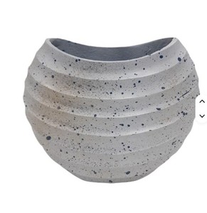 Florero Moderno de Lujo, Hecho a Mano, Personalizado, Acabado en Piedra Blanca, Decoración para el Hogar, Venta al por Mayor para Pascua - Product Image 1