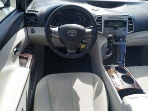 Toyota Venza I4 2009 à vendre / Voiture d'occasion propre et sans accident, aucun défaut / Conduite à gauche, boîte automatique - Product Image 6