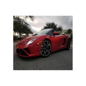 Lamborghini con opciones interiores personalizables, incluyendo cuero, Alcantara y fibra de carbono - Product Image 5