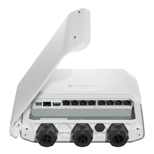 MikroTik <b>Router</b> RB5009UPr+S+OUT, 7x RJ45 1000Mb/s PoE, 1x RJ45 2.5Gb/s PoE, 1x SFP+, 1x USB 3.0, IP66 - Product Image 5