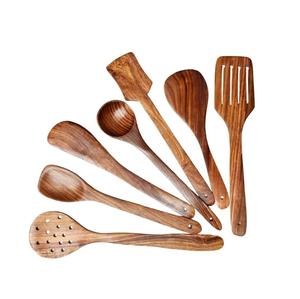 Ensemble d'ustensiles en bois de teck naturel de vente chaude pour la cuisson des cuillères en bois pour la cuisine ensemble d'ustensiles antiadhésifs de haute qualité. - Product Image 3