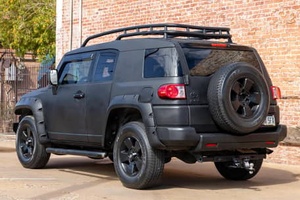 รถยนต์โตโยต้า FJ ครุยเซอร์ ปี 2007 มือสอง พวงมาลัยซ้าย/ขวา - Product Image 2