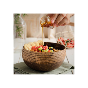 Cuenco de Coco Tallado Desechable, Precio Económico al por Mayor, Estilo Bohemio Ecológico, Artesanía para Cocina, Regalos Empresariales Listos para Enviar - Product Image 3