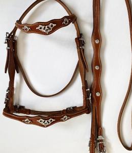 Brida portuguesa de cuero genuino 100% de alta calidad con herrajes de latón Riendas muy finas Brida elegante para montar Excelente ajuste - Product Image 1