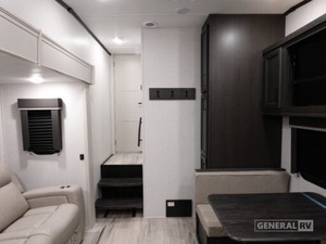 https://generalrv.com/rvs-for-sale/new-2025-keystone-rv-arcadia-select-21srk-315285 - Product Image 1