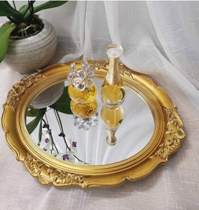 Venta al por mayor de bandejas de vidrio hechas a mano elegantes con borde metálico único nuevo diseño bandeja de metal con espejo para la decoración de Navidad - Product Image 4